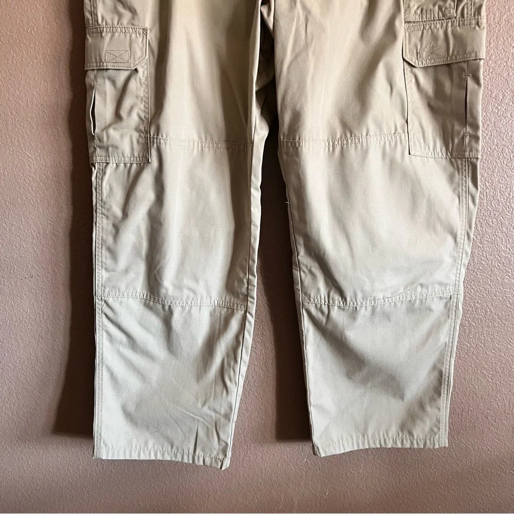 5.11 Tactical Men's Beige Cargo Pants Size 40x30